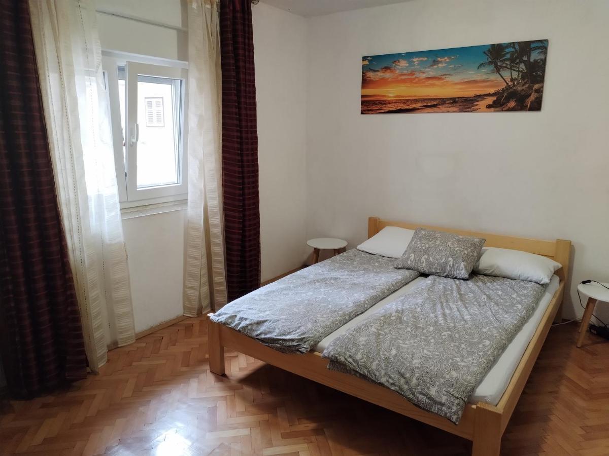 Ferienwohnung Stonewood Dalmacija Primošten Exterior foto